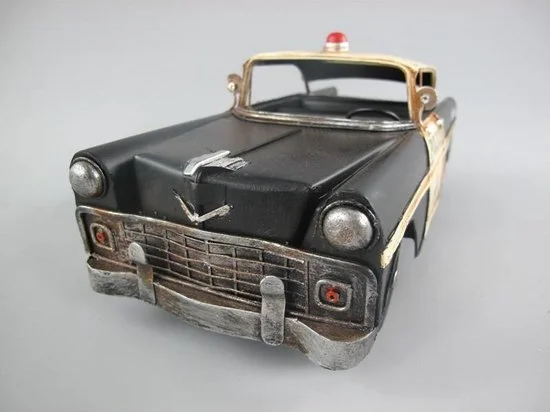 Blikken politieauto Blues Brothers retro — metaal zwart-wit 32 cm