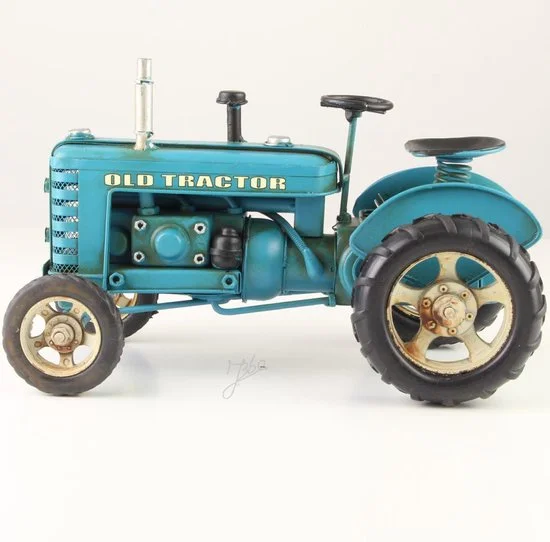 Blikken tractor decoratiemodel Old Tractor lichtblauw 27 cm